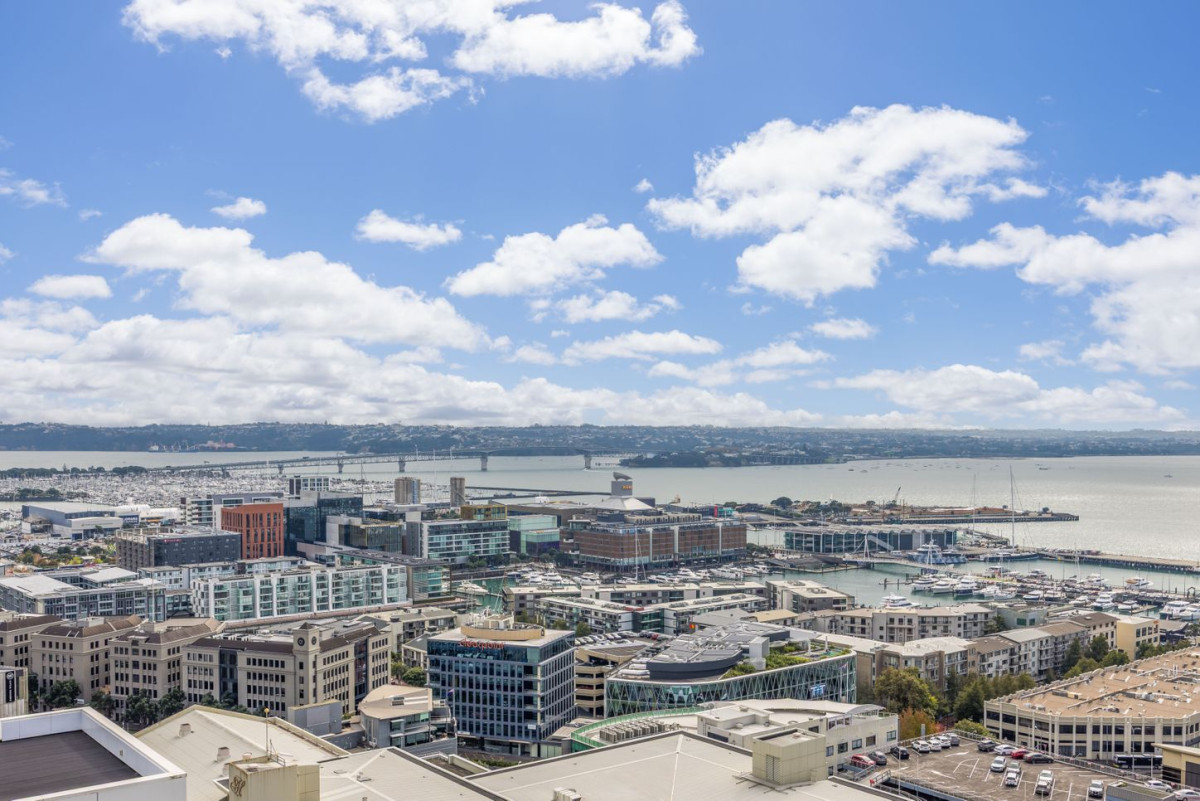 Auckland Girls Grammar school zone, 40m2 Freehold 2 beds 1 bath apartment, Just moments from Sky Tower, easy motorway access, 19G/34 Kingston Street, Auckland Central, Auckland