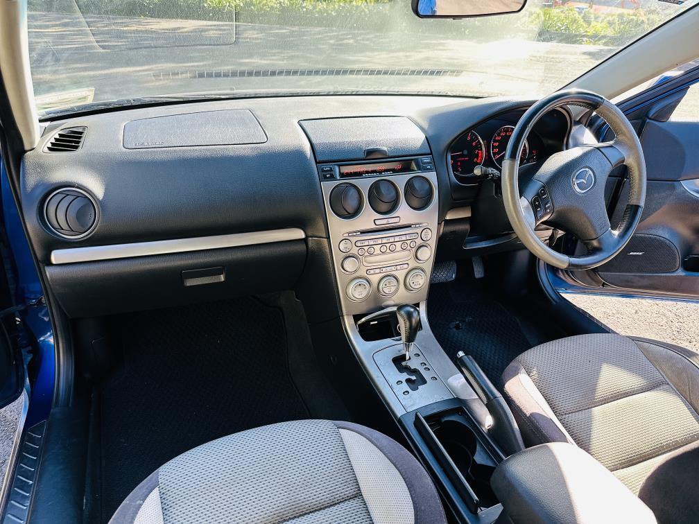 2003 Mazda Atenza Sedan Tiptronic. 5 seats, Petrol, 2,300 cc, 301,768 km