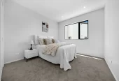 179m2 Brandnew standalone 5 beds 3 baths home with 2 car parks, Fully fenced yard with deck, just a short walk to Highland Park Shopping Centre, Pak’n Save, cafés, and transport, Zoned for Howick Primary, Howick Intermediate, and Pakuranga College, 30D Tomintoul Place, Highland Park, Auckland