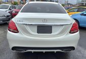 2015 Mercedes-Benz C 200 **Push Start**Cruise Control**Fully Leather & Electric Seats**Reversing Camera** Sedan Automatic, 5 seat, Petrol, 1,991 cc, 69,134 km