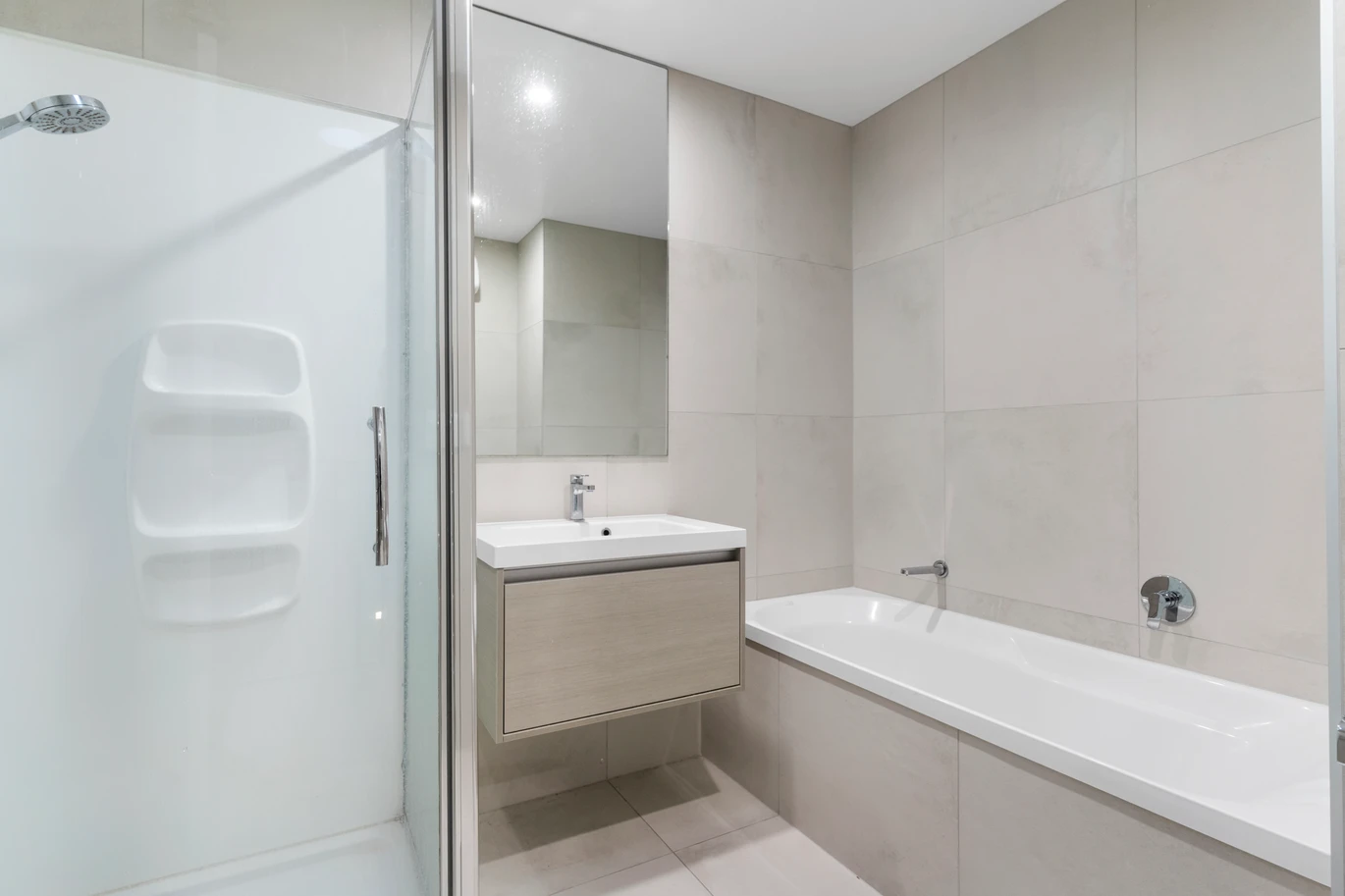 Urgent sale, Fletcher Built Freehold Home | No Body Corp Fees |2 Bedrooms | 1.5 Bathrooms | Floor Area 82 sqm (m.o.l) | Land Area 101 sqm | Reserve Outlook, close to Ormiston Town Centre and zoned for excellent local schools, 16 Rorida Lane Flat Bush, Auckland