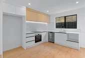 3 beds 2.5 baths home with garage, close to schools, shopping centres, 19D Vida Place, Howick, Auckland