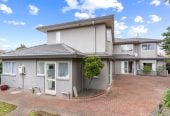 Once in 20 years, 329m2 Brick and tile 5 beds (2 ensuites) 3 baths house with double garage on 703m2 section, 3 beds 1 bath ground floor, Nearby to Meadowland Shopping Centre for restaurants, gym and shopping essentials. In zone for Cockle Bay School, Somerville Intermediate and Howick College, 9 Nathan Close, Somerville, Auckland