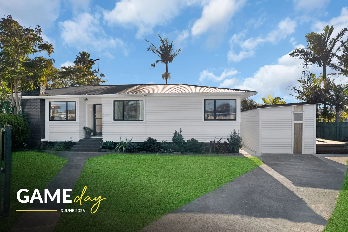 Vendors downsizing, Move-in ready, 3 beds 1 bath house with sleepout, Sunny outdoor entertaining area, Handy to Pakuranga Plaza, local schools, parks and transport, 1/20 Osprey Street Pakuranga,, Auckland