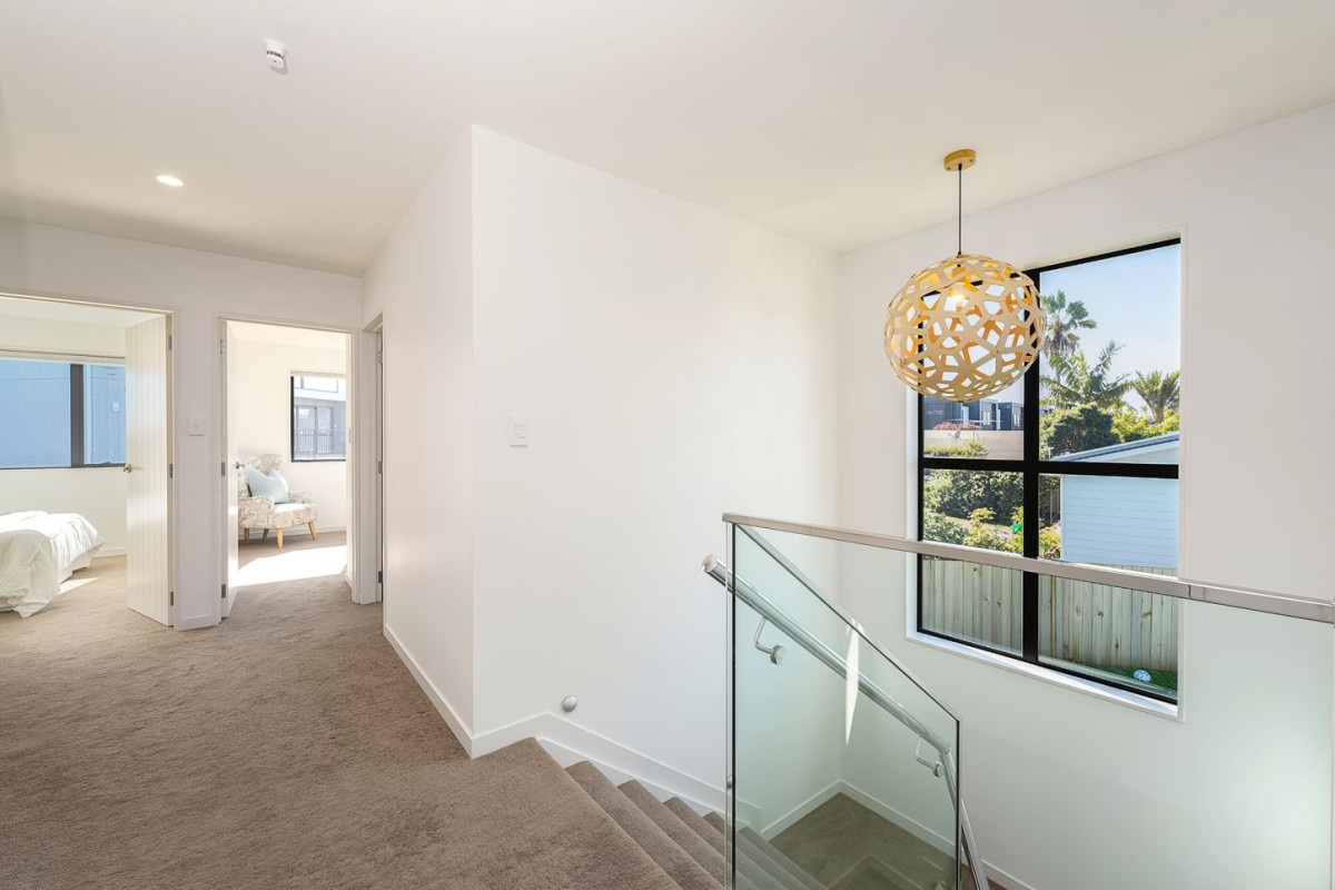 140m2 Brandnew standalone 3 beds + study room 2.5 baths home with garage, close to local schools, public transport, and shops, with easy access to Te Atatu South amenities and a short drive to motorway connections, 29A Mackenzie Street, Te Atatu South, Auckland