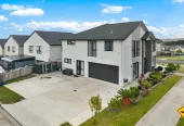 327m2 7 beds ( 5 ensuites) 6.5 baths house with double garage and 2-beds granny, total 6 car parks, close to schools, shopping centre, easy motorway access, 47 Koromeke Street Flat Bush, Auckland