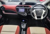 2016 Toyota Aqua **S Package**Push Start**Reversing Camera**Black Mirrors** Hatchback Automatic, 5 seats, Hybrid, 1,496 cc, 95,387 km