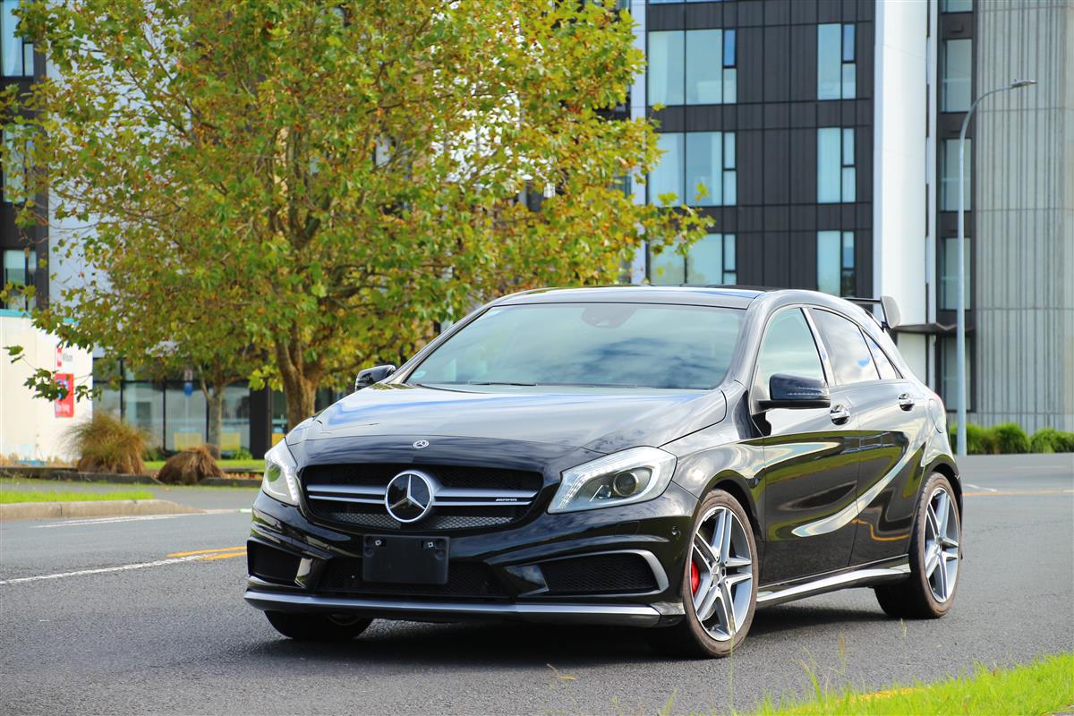 2015 Mercedes-Benz A 45 AMG 4MATIC Turbo Hot Hatch Hatchback Automatic, 5 seats, Petrol, 2,000 cc, 44,200 km