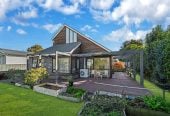 Brick and weatherboard 3 beds 2.5 baths house with double garage, within walking distance to the cinema, cafés, shops, restaurants, and other everyday amenities, 112 Edinburgh Street, Pukekohe, Auckland