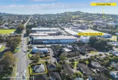 Move–in ready, Renovated 3 beds 1.5 bath house on 468m2 section, Royal Oak shopping centre and Three Kings Woolworths are close by. Iconic Monte Cecilia Park and One Tree Hill are nearby, easy motorway access, 1A Vagus Place, Royal Oak, Auckland