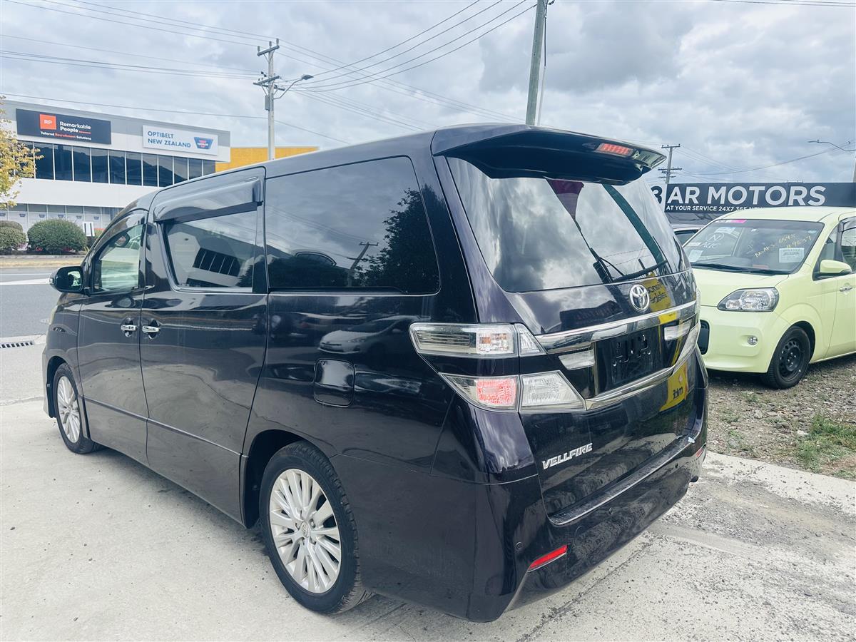 2012 Toyota Vellfire Van Automatic, STOCK CLEARNCE SALE, 7 seats, Petrol, 2,500 cc, 162,000 km