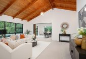 140m2 Brick and tile 2 beds 2 baths house with garage, within walking distance to local schools, shops, and bus stops, with Sturges Road Train Station just a short drive away, 4 Rhinevale Close, Henderson, Auckland