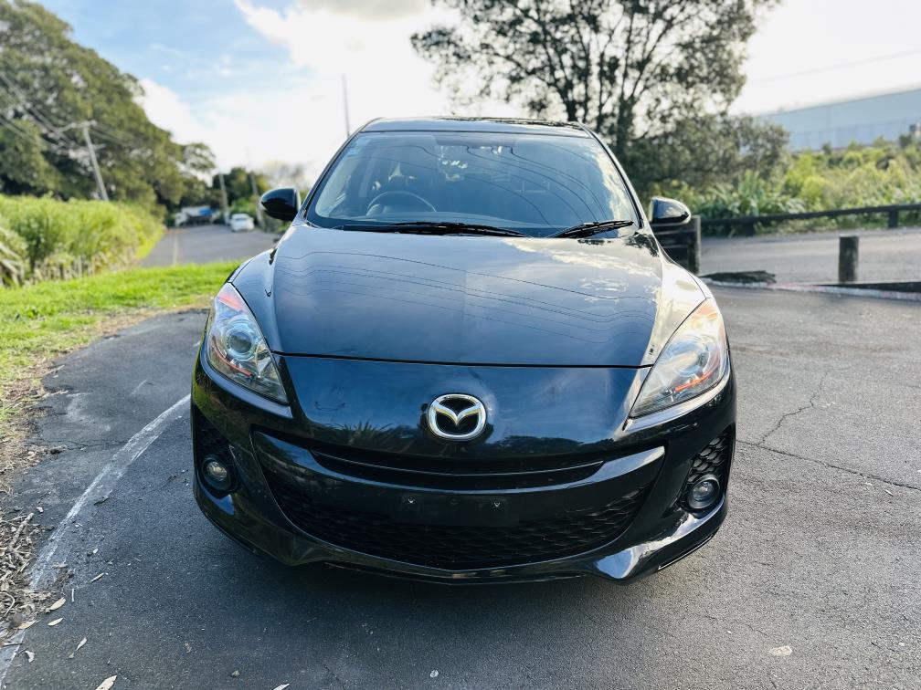2013 Mazda Axela 20S SPORTS !! SKYACTIVE ENGINE !! Hatchback Tiptronic, Black, 5 seats, New Import, Petrol, 2,000 cc, 64,055 km