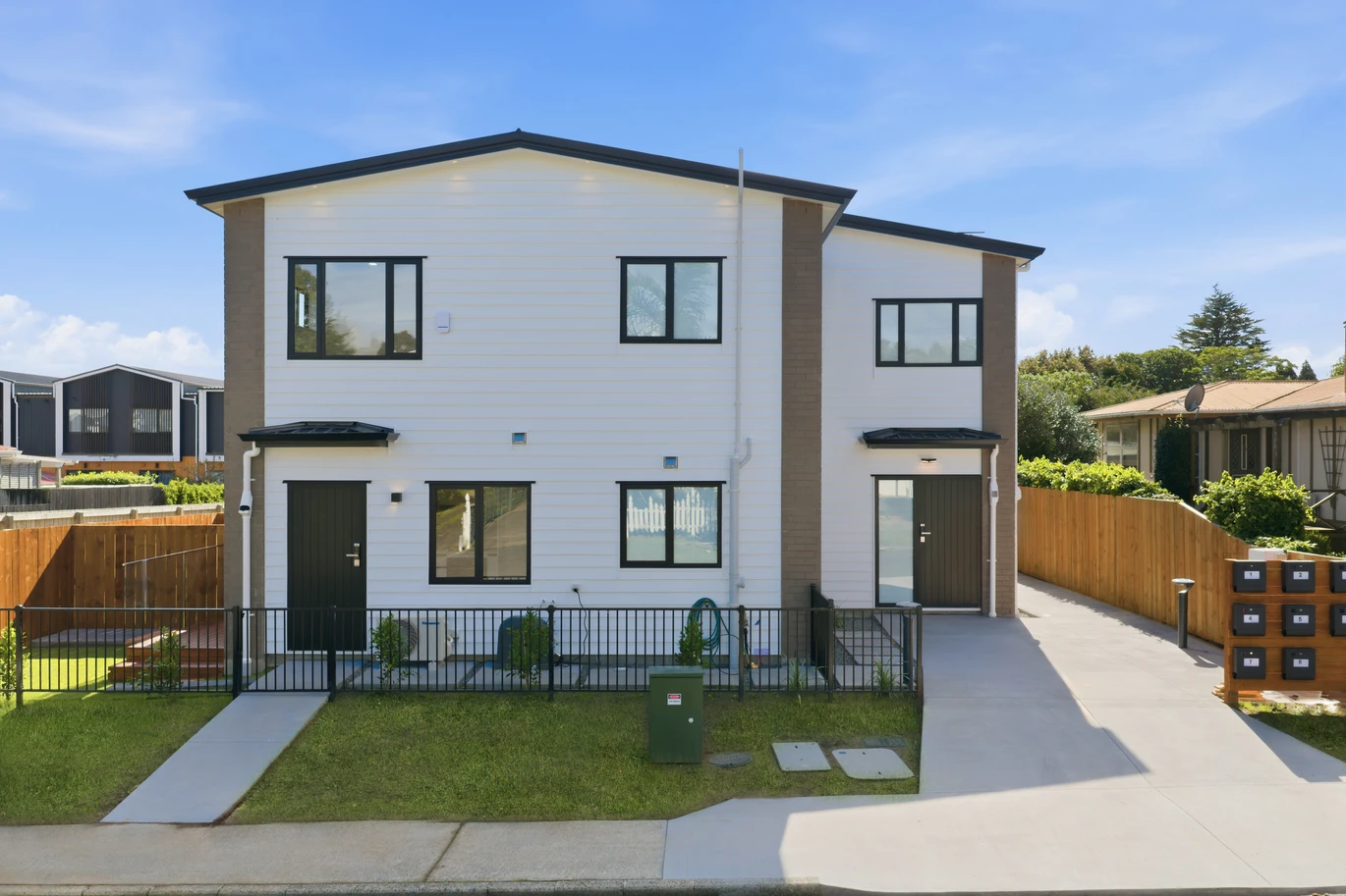Brandnew 1 bed 1 bath home with your own deck and backyard, close to reserves, schools, train station, local shops, Lot 1/50 Jillian Drive Ranui, Auckland