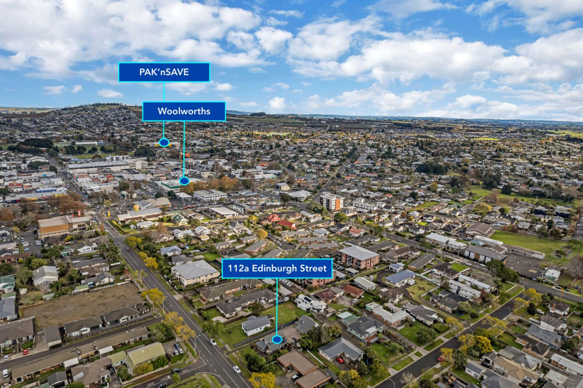 Brick and weatherboard 3 beds 2.5 baths house with double garage, within walking distance to the cinema, cafés, shops, restaurants, and other everyday amenities, 112 Edinburgh Street, Pukekohe, Auckland