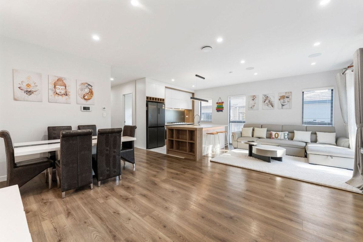 Vendors relocating, 165m2 4 beds 3 baths house with double garage on 330m2 section, ceiling speakers with background music integration, central ventilation, moments from Great South Road, motorway connections, zoned for Opaheke School, 33 Farranfore Road, Opaheke, Auckland