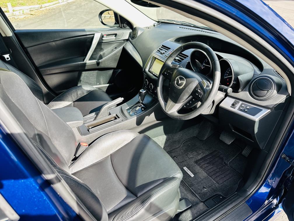 2012 Mazda Axela 20S L SPORTS !! TOP SPEC !! FULLY LOADED !! Hatchback Tiptronic, 5 seats, New Import, Petrol, 2,000 cc, 68,125 km