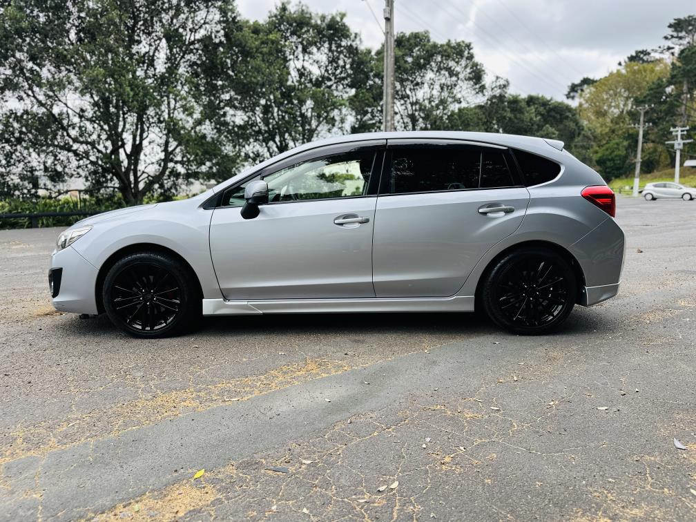 2013 Subaru Impreza 2.0I EYESIGHT !! AWD !! HIGH SPEC !! Hatchback Tiptronic, Silver, 5 seats, Petrol, New Import, 2,000 cc, 41,149 km