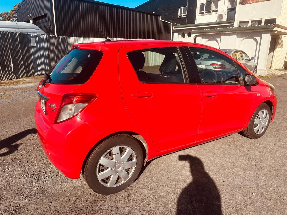 2012 Toyota Yaris YR 1.3P HATCH5 5M Hatchback Manual, NZ New, 5 seats, Petrol, 1,298 cc, 125,507 km