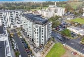 Double Grammar school zone, Liquidating sale, 65m2 1 bed + flexi room 1 bath 1 car park apartment, monment from Cornwall Park and One Tree Hill, zoned for Auckland Grammar and Epsom Girls Grammar school, 106/223B Green Lane West, Epsom, Auckland