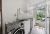 Mt Albert Grammar School zone, 4 beds + 3 flexi room 4 baths house on 1290m2 section, Walking distance to Eden Park, Dominion Road local restaurants, supermarkets, bus stations and Kingsland Train station, 4KM to Auckland CBD & Universities, 1 Onslow Road, Mount Eden, Auckland