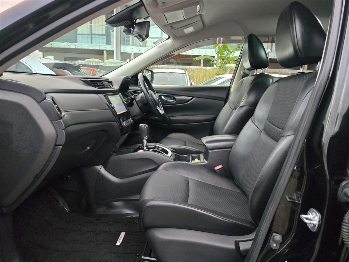 2017 Nissan X-Trail **Pro Pilot Cruise Control**360 Reversing Camera**Electric Boot**Leather Seats**Factory Machine Face Mags** RV/SUV Automatic, Black, 5 seats, Petrol, 1,997 cc, 100,870 km