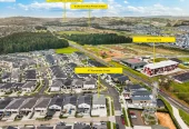 327m2 7 beds ( 5 ensuites) 6.5 baths house with double garage and 2-beds granny, total 6 car parks, close to schools, shopping centre, easy motorway access, 47 Koromeke Street Flat Bush, Auckland