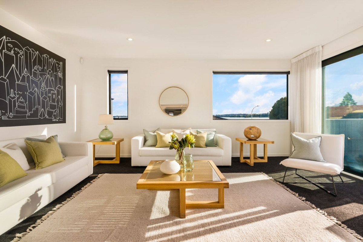 Macleans College zone, Footsteps From the beach, 290m2 4 beds 3 baths house with double garage, close to gulf club, shops, schools, zoned for Macleans College, Bucklands Beach Intermediate, and Bucklands Beach Primary, 7 Whitcombe Road, Bucklands Beach, Auckland