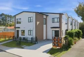 Brandnew Freehold 3 beds 2.5 bath home or 1 bed 1 bath home, close to reserves, schools, train station, local shops, 50 Jillian Drive Ranui, Auckland