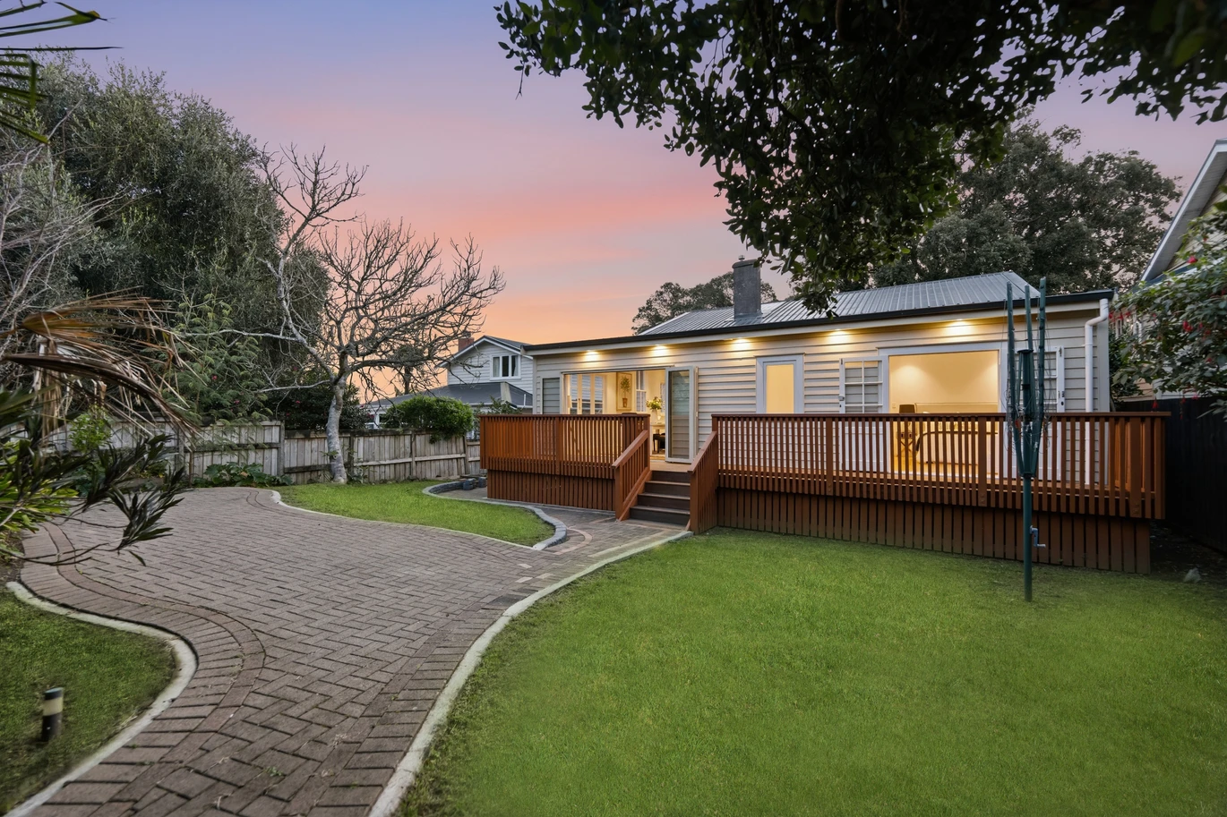 683m2 section, Triple Grammar school Zone, Modernised Classic 4 beds 2 baths house with double garage, zoned for Auckland Grammar School, Epsom Girls Grammar School, and Mount Albert Grammar School, within walking distance to the village, cafés, and top schools, 22 Ashton Road Mount Eden, Auckland