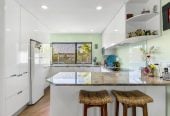 200m2 4 beds (1 ensuite) 2 baths house with double garage on 616m2 section, Zoned for sought-after schools including Shelly Park School, Somerville Intermediate, and Howick College, 15 Perendale Close, Somerville, Auckland