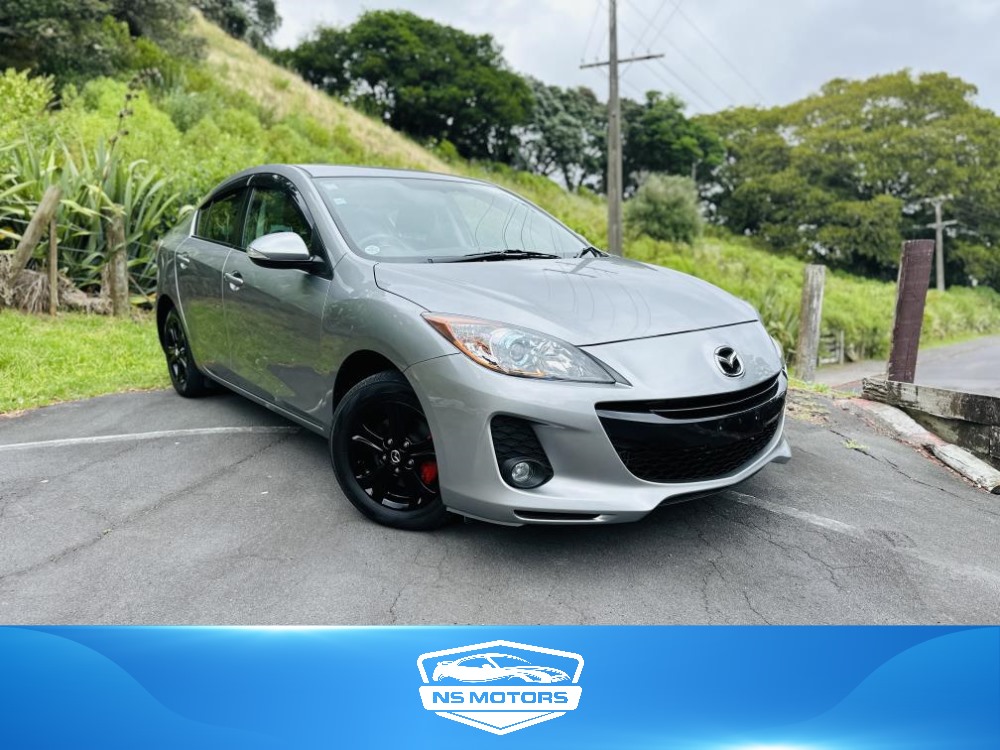 2012 Mazda Axela Sedan Tiptronic, 5 seatsm New Import, Petrol, 2,000 cc, 75,742 km