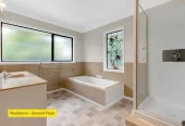 Freehold 754m2 in a Use / Commercial Zone, 300m2 floor area, 4 beds 1 bath house, A high-visibility storefront or office area (2 offices, lounge, kitchenette, toilet), 1 garage space, 2 carport spaces and 5 off street parks, minutes away from major transport links, shopping hubs, and local amenities, 118 Pakuranga Road, Pakuranga, Auckland