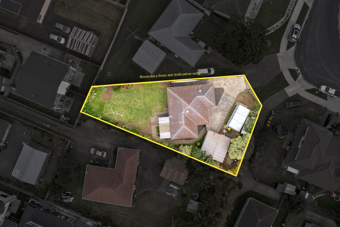 Once over 50 years, 713m2 section, 3 beds + Portable cabin included, 1 bath house with double garage, Handy Mangere location close to schools, shops, motorway access, and transport routes, 16 Lavinia Crescent Mangere East,, Auckland