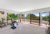 200m2 4 beds (1 ensuite) 2 baths house with double garage on 616m2 section, Zoned for sought-after schools including Shelly Park School, Somerville Intermediate, and Howick College, 15 Perendale Close, Somerville, Auckland