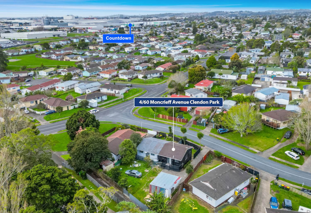 Fully renovated 2 beds 1 bath home with carport, Generous front & backyard, move-in ready, close to schools, seaside reserve, Clendon Shopping Centre, 0.6 km to Roscommon School, 4/60 Moncrieff Avenue, Clendon Park, Auckland