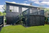 Fully renovated 2 beds 1 bath home with carport, Generous front & backyard, move-in ready, close to schools, seaside reserve, Clendon Shopping Centre, 0.6 km to Roscommon School, 4/60 Moncrieff Avenue, Clendon Park, Auckland
