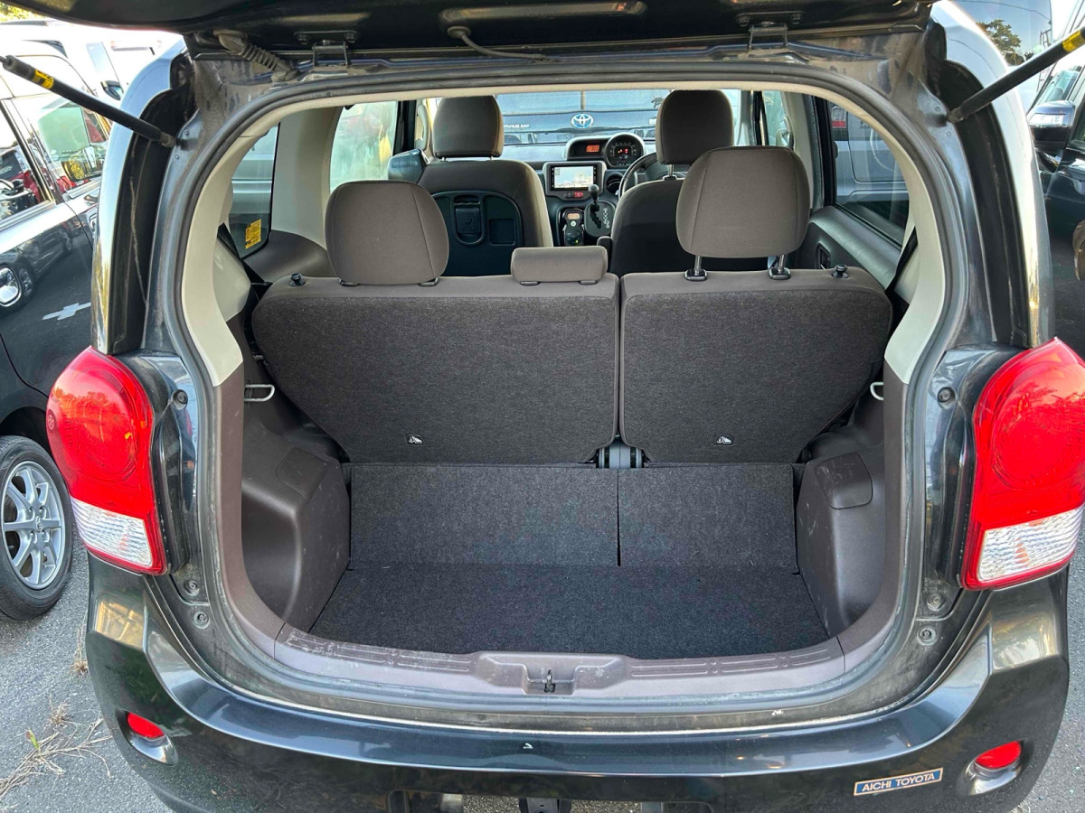2013 Toyota Porte G Hatchback Automatic, Black, New Import, Petrol, 1,500 cc, 97,000 km