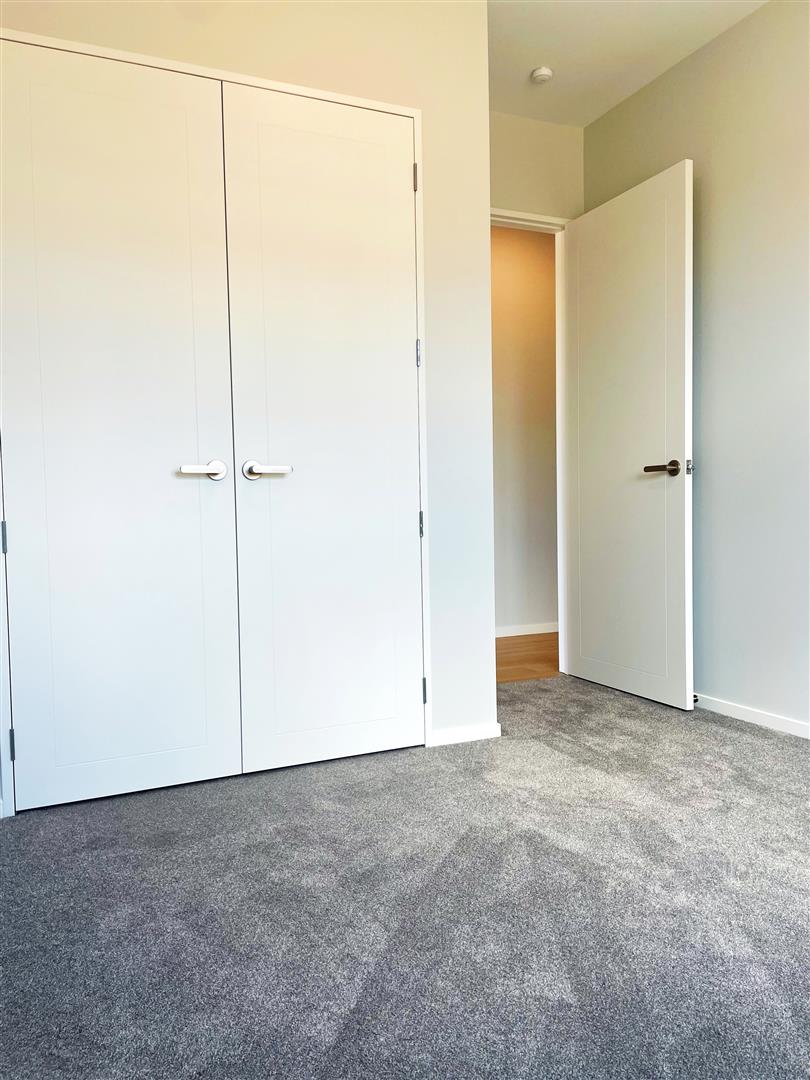 10 Year Master Build Guarantee, brandnew 3 beds 2 car parks home, Ceiling storage, under construction, end of December 2025 completed, 228 Bremner Road, Karaka, Auckland