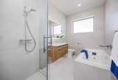Must sell, 10-Year Master Build Guarantee, Brandnew 4 beds 2.5 baths house with double garage on 500m2 section, Surrounded by quality homes in a desirable community, 20 Kakano Street, Clevedon, Auckland