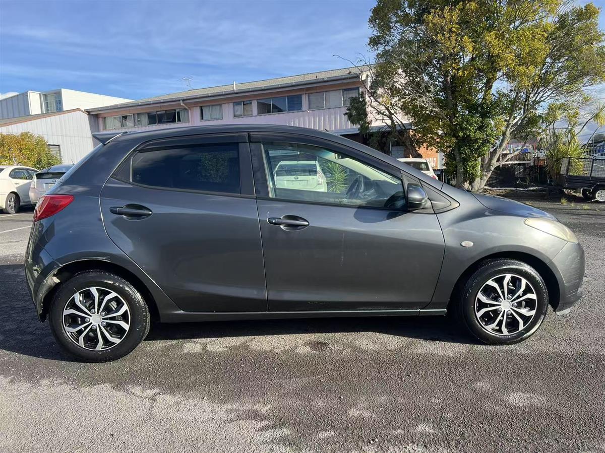 2008 Mazda Demio Hatchback Automatic, 5 seats, Grey, Petrol, 1,340 cc, 168,464 km