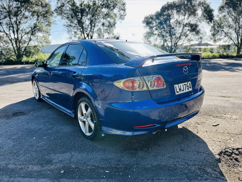 2003 Mazda Atenza Sedan Tiptronic. 5 seats, Petrol, 2,300 cc, 301,768 km