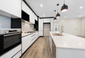 Owner Moving Overseas – Must Sell, 7 beds 6.5 baths house with double garage and 2 beds granny on 377m2 section, close to Ormiston Town Centre, parks, schools, zoned for Te Uho o Te Nikau Primary School, Ormiston Junior College, and Ormiston Senior College, 8 Hauhake Road, Flat Bush, Auckland