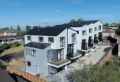 10-Year Master Build Guarantee, Brandnew 3 beds 2 baths home with garage, close to Pukuranga Plaza, 0.3 km to Pakuranga Heights School, 0.4 km to Pakuranga Intermediate, 2D Grove Lane, Pakuranga Heights, Auckland