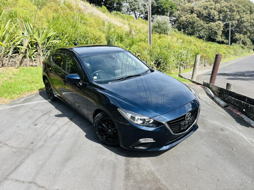 2015 Mazda Axela SPORTS !! SKYACTIVE ENGINE !! Hatchback Tiptronic, Blue, 5 seats, Petrol, New Import, 1,500 cc, 38,641 km