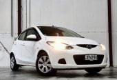 2008 Mazda Demio 1.3 /NEW WOF/ECO ALL AROUND Hatchback Automatic, 5 seats, 3 owners, Petrol, 1,340 cc, 102,894 km