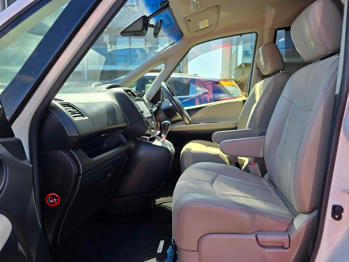 2014 Nissan Serena **S-Hybrid**Cruise Control**Leather Seats**Electric Doors**Reversing Camera**Lane Assist** Van Automatic, 8 seats, Hybrid, 1,997 cc, 119,789 km