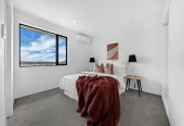 Brandnew 3 beds 3.5 baths home with garage, a ground floor spacious rumpus with bathroom, ready to serve as a fourth bedroom, minutes from Pakuranga Plaza, cafes, and restaurants, 9/20 Ayr Road Pakuranga, Auckland