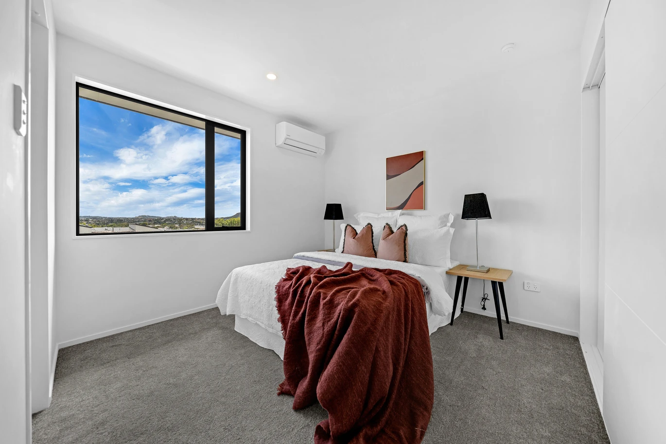 Brandnew 3 beds 3.5 baths home with garage, a ground floor spacious rumpus with bathroom, ready to serve as a fourth bedroom, minutes from Pakuranga Plaza, cafes, and restaurants, 9/20 Ayr Road Pakuranga, Auckland