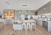 327m2 7 beds ( 5 ensuites) 6.5 baths house with double garage and 2-beds granny, total 6 car parks, close to schools, shopping centre, easy motorway access, 47 Koromeke Street Flat Bush, Auckland